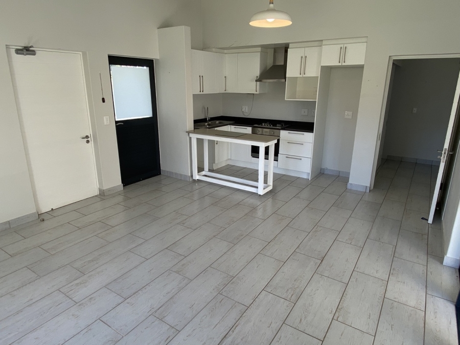 To Let 2 Bedroom Property for Rent in Keurbooms Western Cape